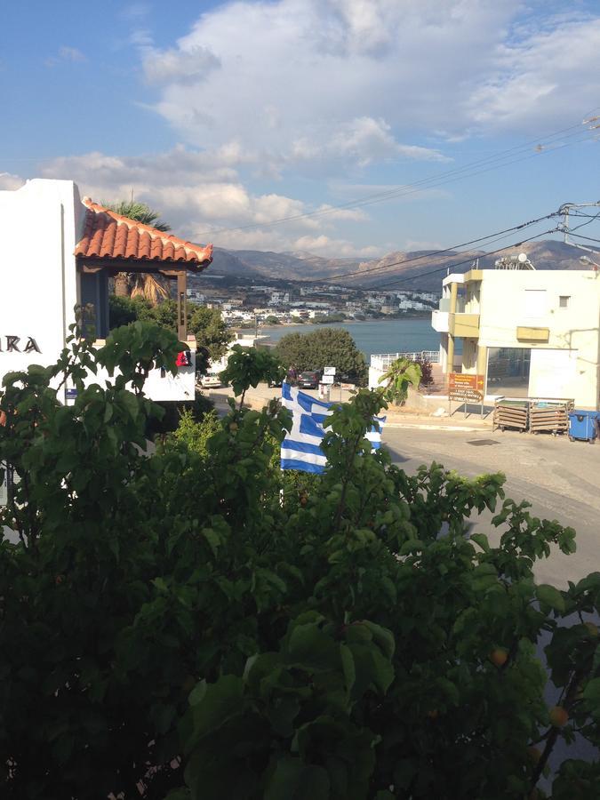 帕尔米拉公寓 Makrýgialos 外观 照片